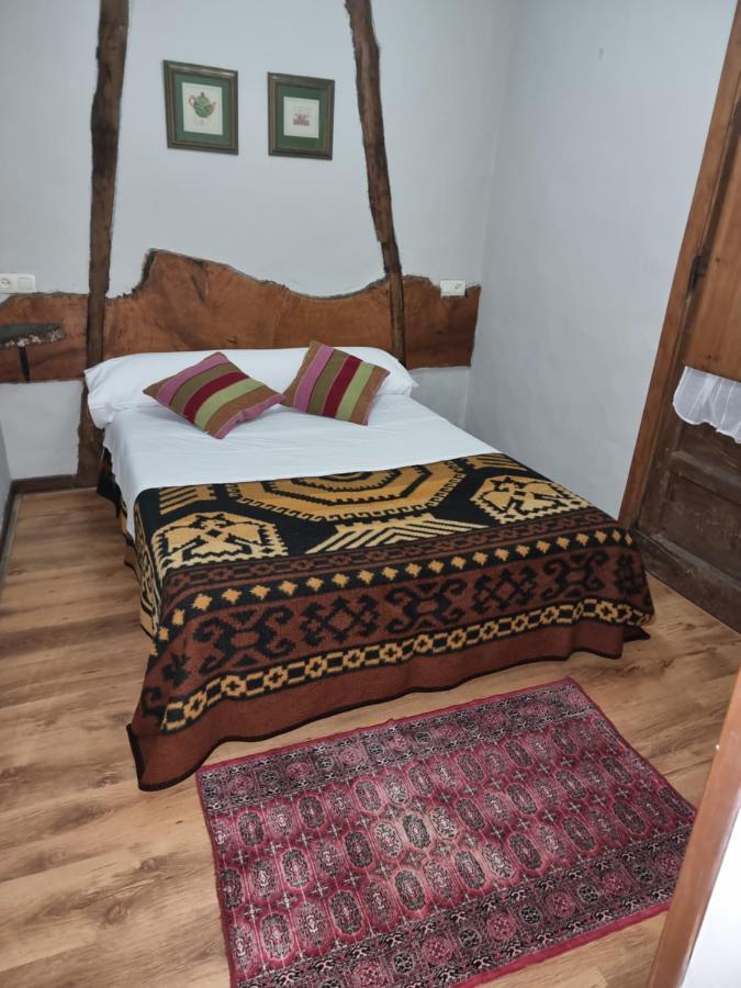 فيلا Corias Casona Junto Al Narcea المظهر الخارجي الصورة